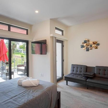 Cute Studio With Large Balcony And Great Park View Σαν Ντιέγκο Εξωτερικό φωτογραφία